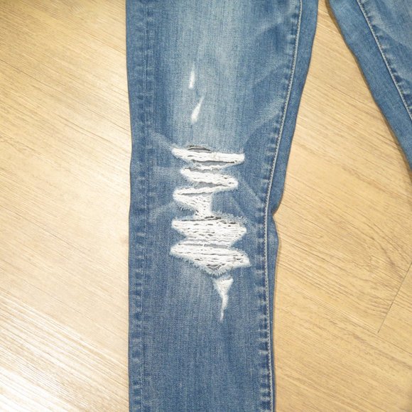 American Eagle Distressed High Rise Jegging Size 4 - Picture 4 of 14